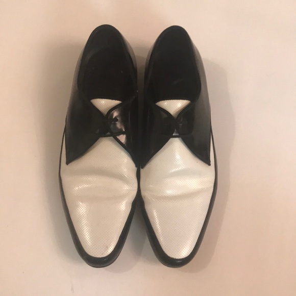 Saint Laurent derby black and white flat shoe - Picture 3 of 4